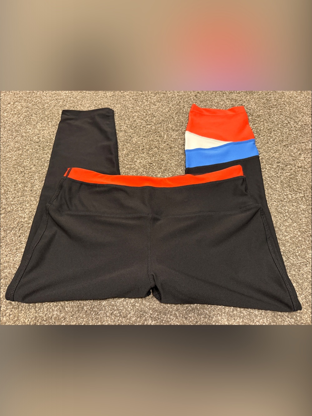 Avia Cropped Women’s leggings size L, 21” inseam